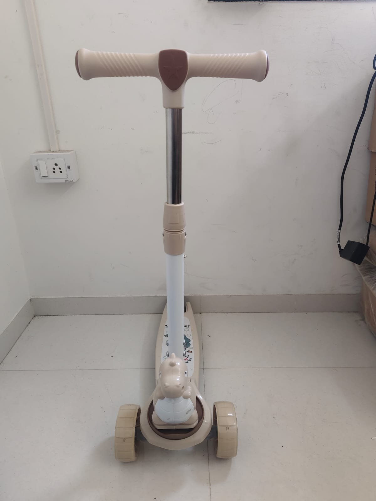 Dino Kids Foldable Scooter